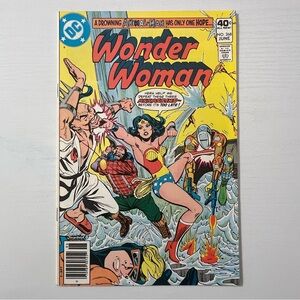 DC Comics Wonder Woman Animal Man #268 June, 1980 1st App NS Bronze Age VF+